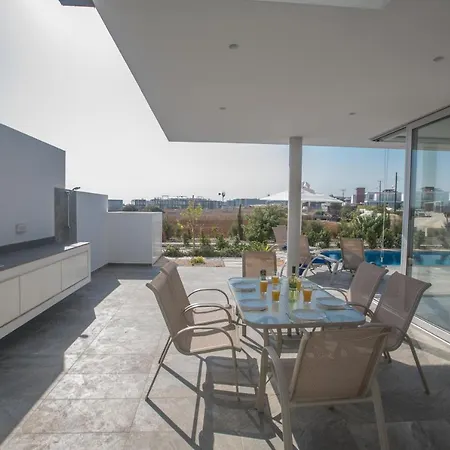 Holiday Bp15 * Protaras